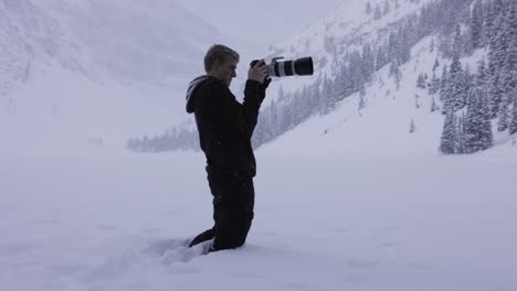 photographer on frozen lake, snowy landscape, telephoto lens, nature photographer, 4k