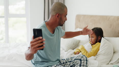 Videollamada,-Fiebre-Y-Un-Padre-Con-Un-Hijo-Enfermo