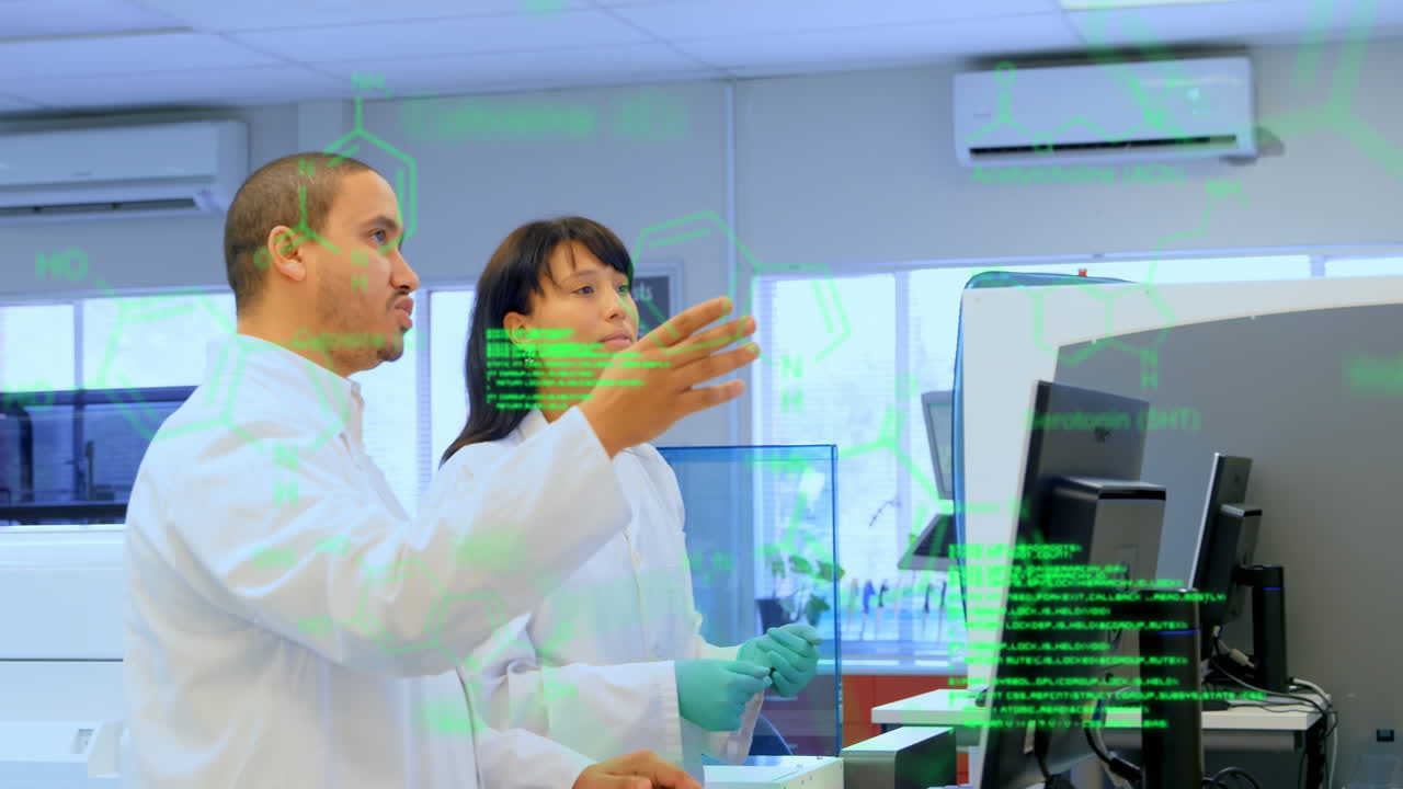 animación del procesamiento de datos médicos en diversos científicos masculinos y femeninos que discuten en el laboratorio.
