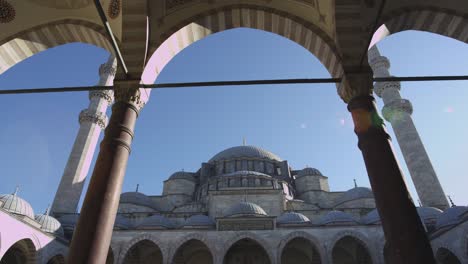 la mezquita de suleymaniye en estambul, turquía