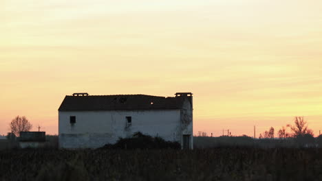 abandoned country house at sunset in coruche, ribatejo, portugal