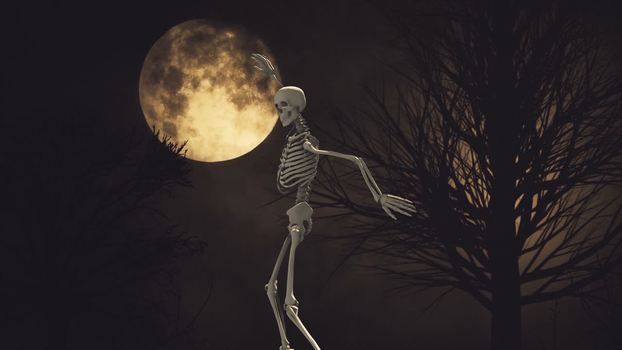 scheletro sotto la luna piena