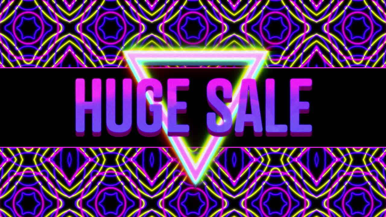 검은색 배경에 움직이는 모양 위에 거대한 판매 텍스트의 애니메이션