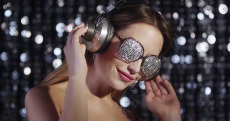gafas de sol mujer plata 4k 04