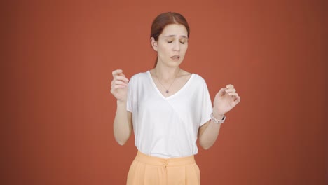 the sneezing woman. patient.