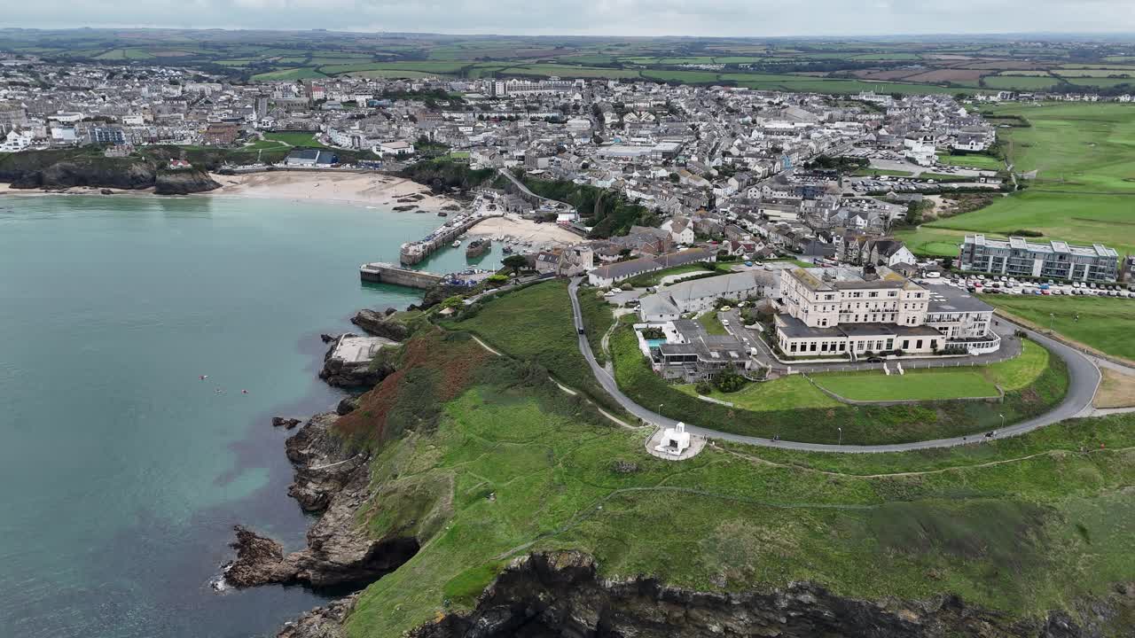 항공 촬영을 설립하는 뉴 ⁇  코른월 영국