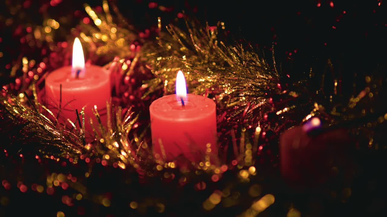 зажигание и тушение трех свечей, расположенных по диагонали с учетом места для копировального аппарата