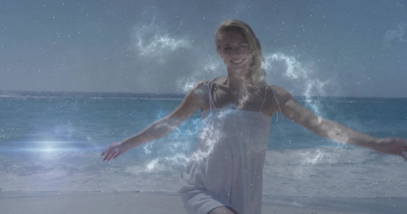 Donna che cammina sulla spiaggia, i cui passi avviano un anello di nebulosa che cresce intorno a lei, dimostrando la tecnologia AR.