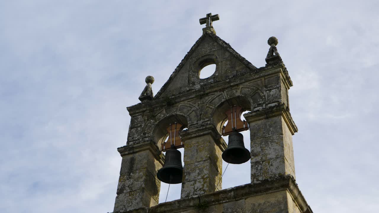 torre del campanario de san salvador de armariz, xunqueira de ambia, ourense, galicia, españa