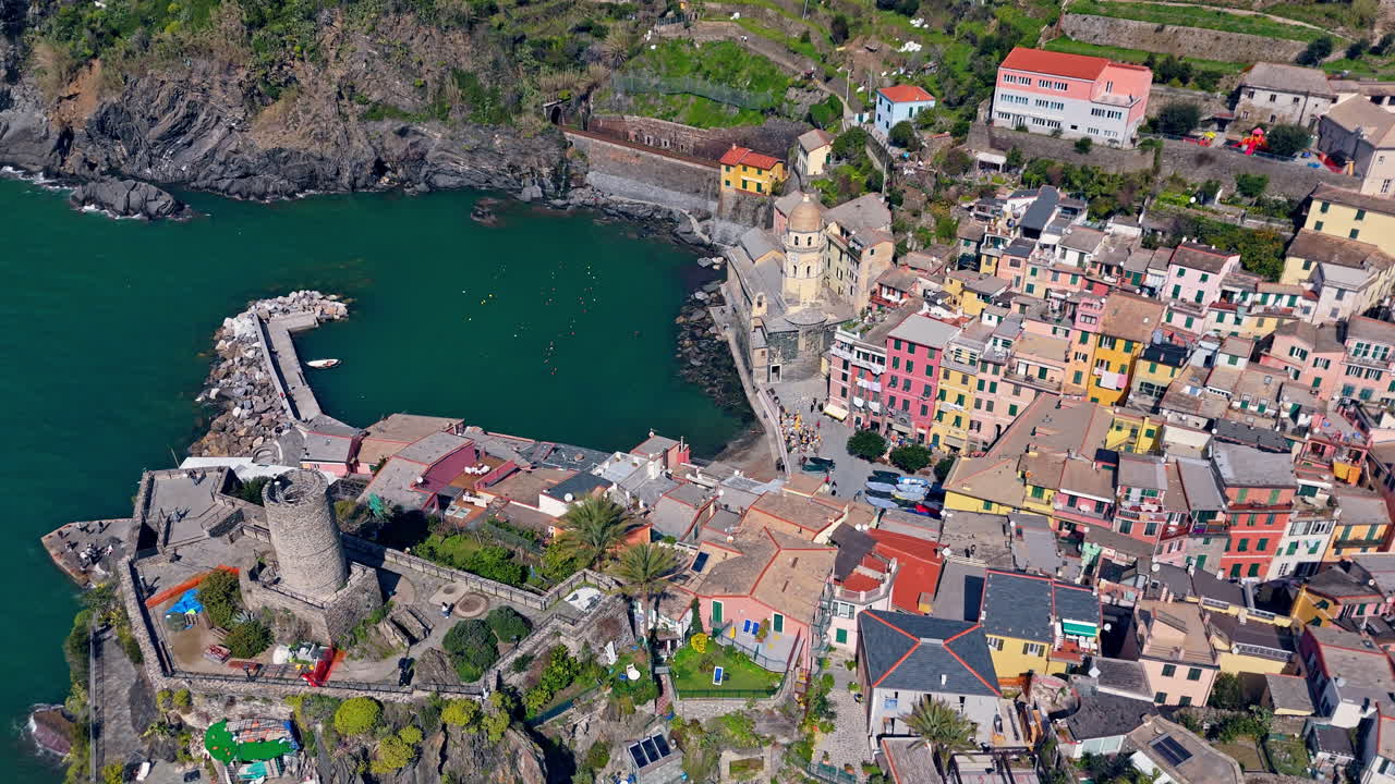 Colorful houses and a scenic waterfront in Vernazza, Cinque Terre, Italy