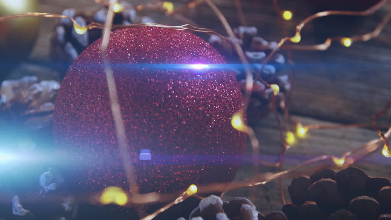 크리스마스 장식품 과 장식품 위 에 움직이는 반 ⁇ 이는 불빛 의 애니메이션