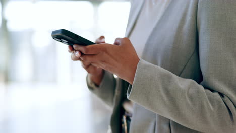 Closeup,-business-and-woman-with-a-smartphone