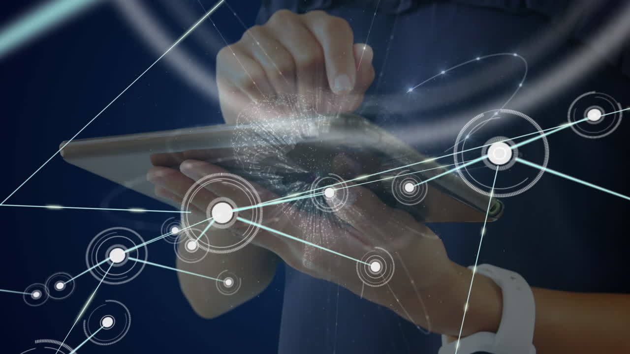 태블릿을 사용하는 여성에 대한 연결 네트워크의 구성