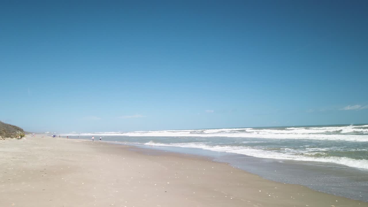 화창한 푸른 하늘, 정적 와이드 샷 플로리다의 하얀 모래 해변