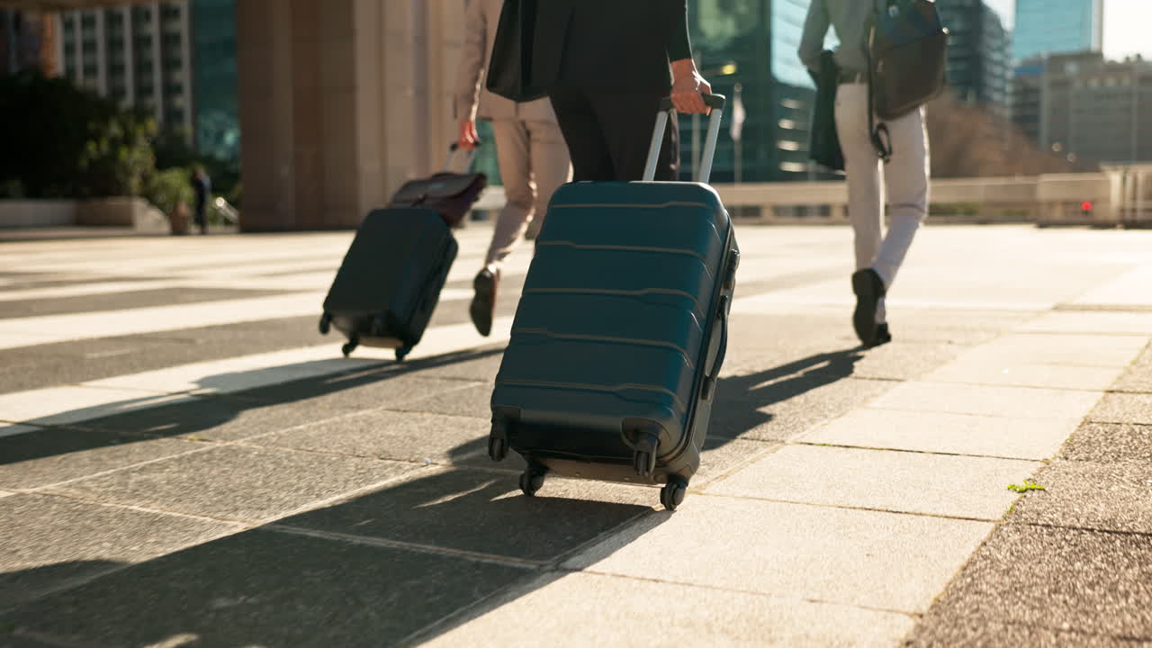 hombre, negocios y viajes con trabajo para empresas