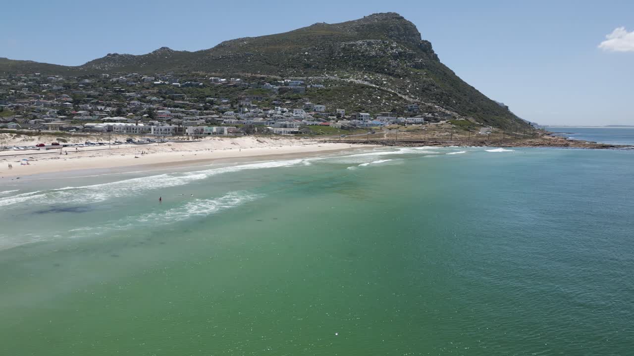playa glencairn, bahía falsa en el sur de la península