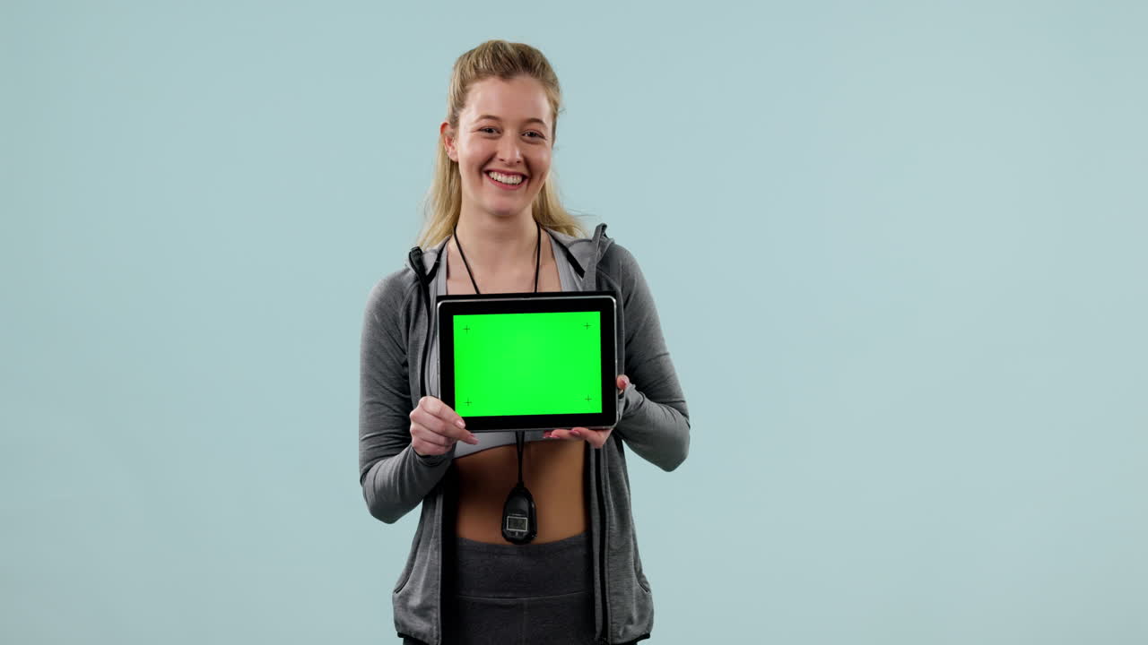 entrenador personal, fitness y mujer con verde