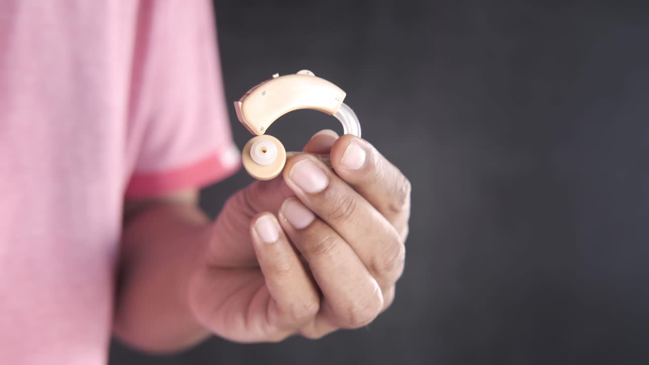 aparatos auditivos de mano