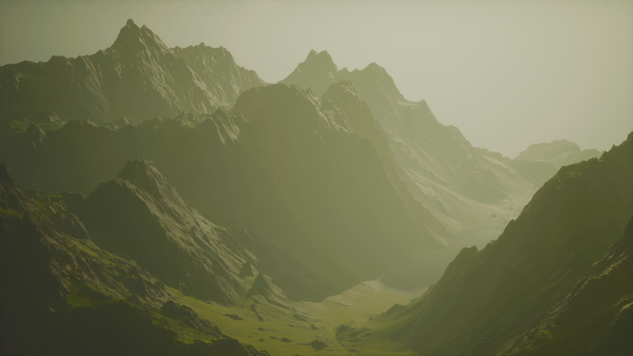 노르웨이의 산에서 안개