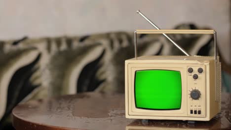 old small vintage tv