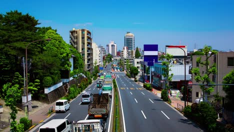 un time-lapse del atasco de tráfico en la calle urbana de tokio