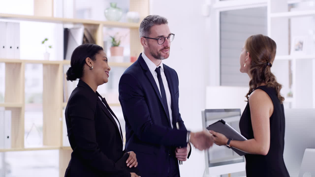 muito obrigado por se encontrar comigo.