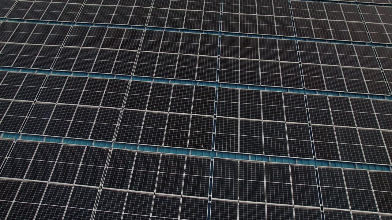 primer plano de la ecología planta de energía agrícola de células solares tecnología ecológica