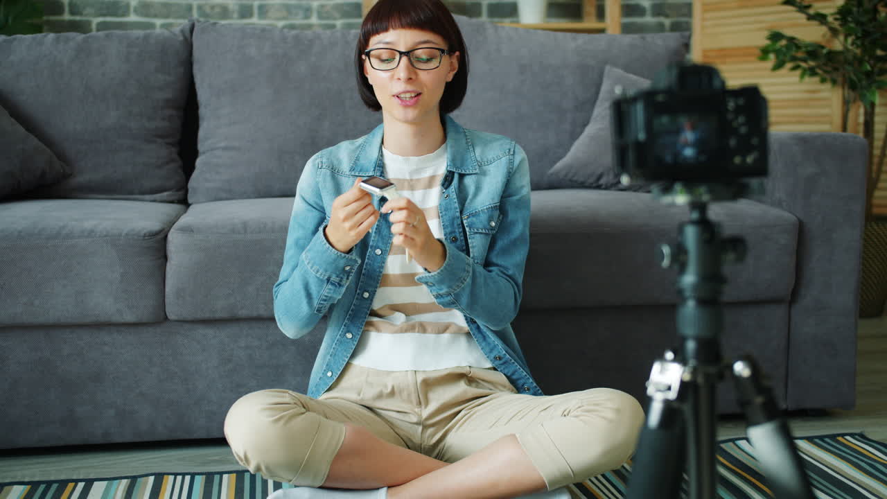 Woman Vlogger Reviews Beauty Products