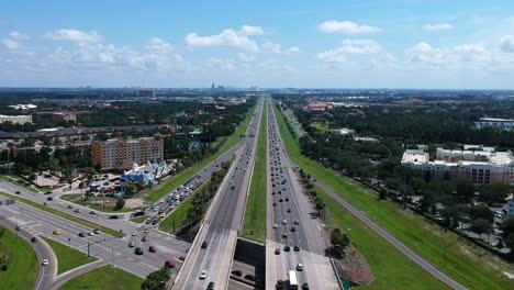 Orlando,-Florida,-Drone-Sobre-Carreteras,-Tráfico-De-Carreteras