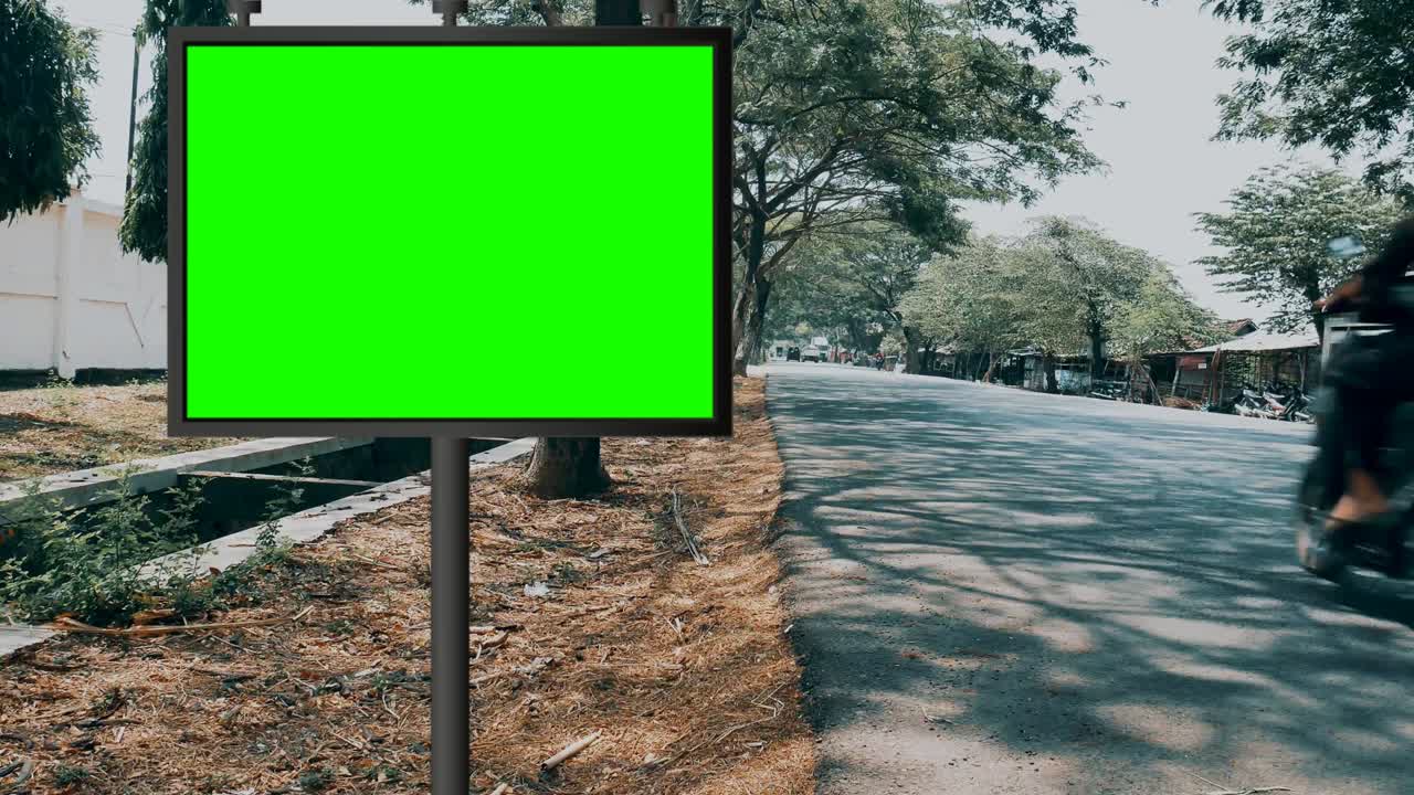 pantalla verde de cartelera callejera o clave de croma con fondo de tráfico de lapso de tiempo. bucle sin costuras para publicidad simulada