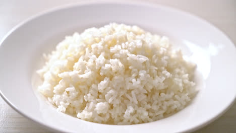 arroz blanco cocido con jazmín tailandés