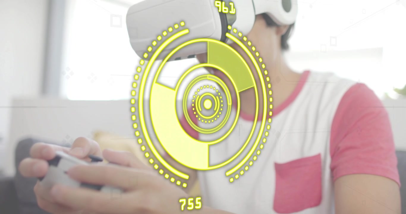 Mand på sofa griber gamepad, viser gult HUD-overlay, tager derefter VR-headset på og af til gaming.
