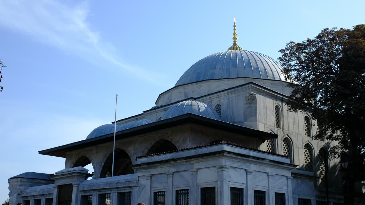la mezquita azul de istanbul vista exterior del mausoleo del sultán ahmet