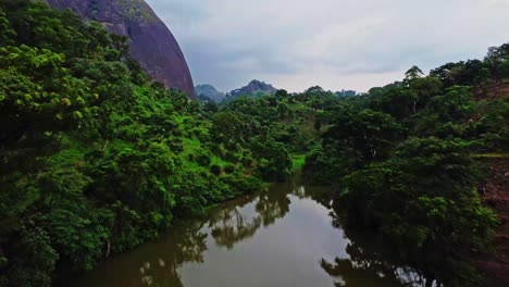 Aerial-of-beautiful-lake-in-Abuja,-Nigeria