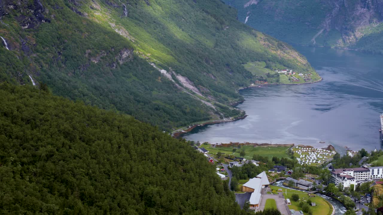 el fiordo de geiranger, noruega.