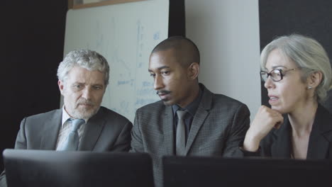 expert and clients meeting in office