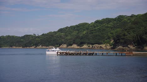 ferry to tomogashima and awaji island arriving at dock, wakayama japan
