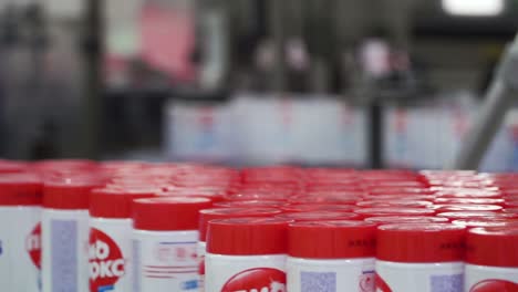 línea de producción de fábrica para la limpieza de toallitas