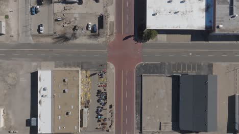 Centro-De-Amarillo,-Texas,-Con-Video-De-Drones-En-Lo-Alto-Y-En-Movimiento