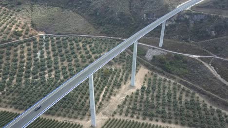 Aerial-view-of-a-highway-over-a-viaduct