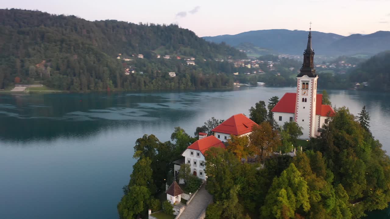 Ripresa aerea cinematografica del Lago di Bled