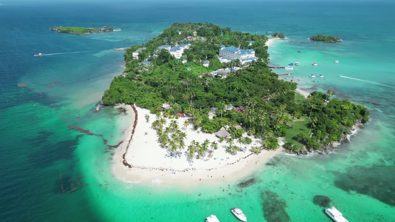 Aerial view of picturesque Cayo Levantado island in the bay of Saman&aacute; in the Dominican Republic