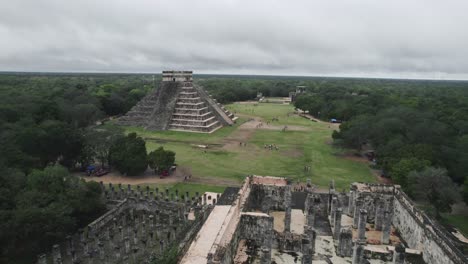 Drohne-Dschungel-Chichen-Itza-Dschungel-Luft-Tropen-Ruinen