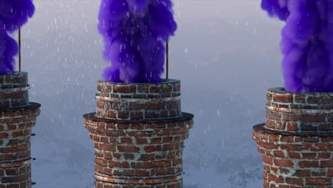 humo púrpura que emite de las chimeneas en las montañas nevadas