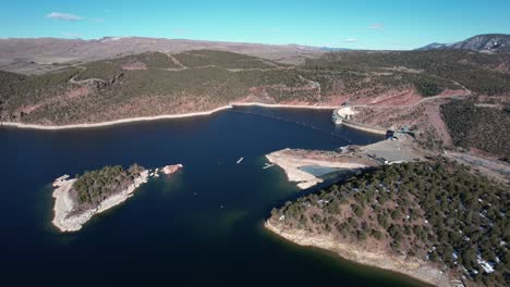 aerial view of flaming gorge hydroelectric dam power