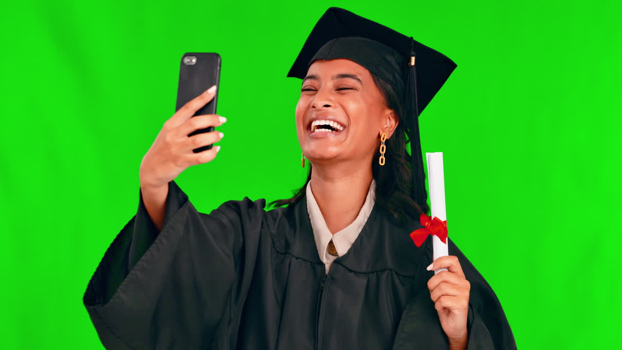Laurea, selfie e schermo verde