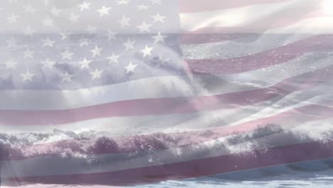 Animation-Der-Flagge-Der-Vereinigten-Staaten-Von-Amerika,-Die-über-Wellen-Im-Meer-Weht