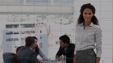 animación del procesamiento de datos financieros sobre diversas personas de negocios en la oficina