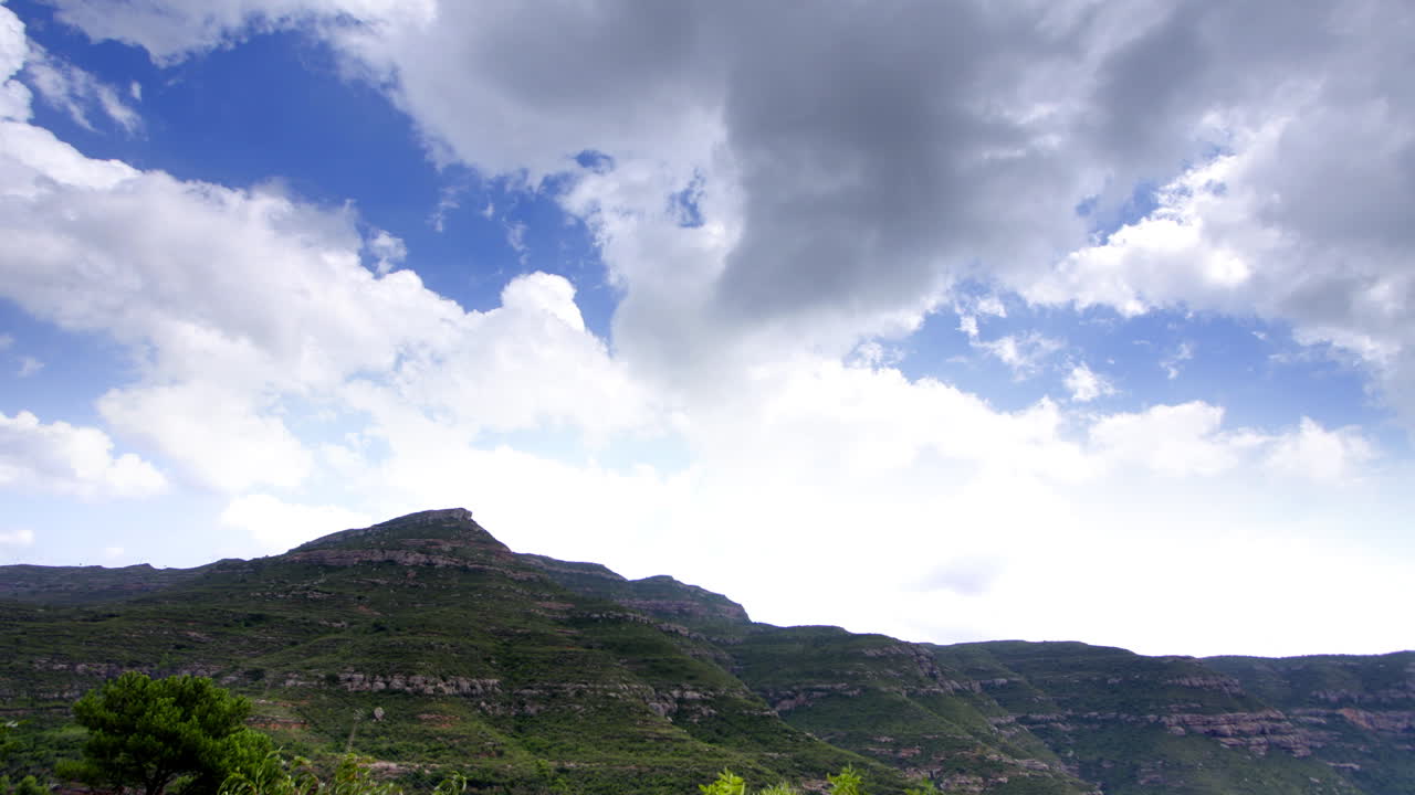 몬세라트 산맥 12