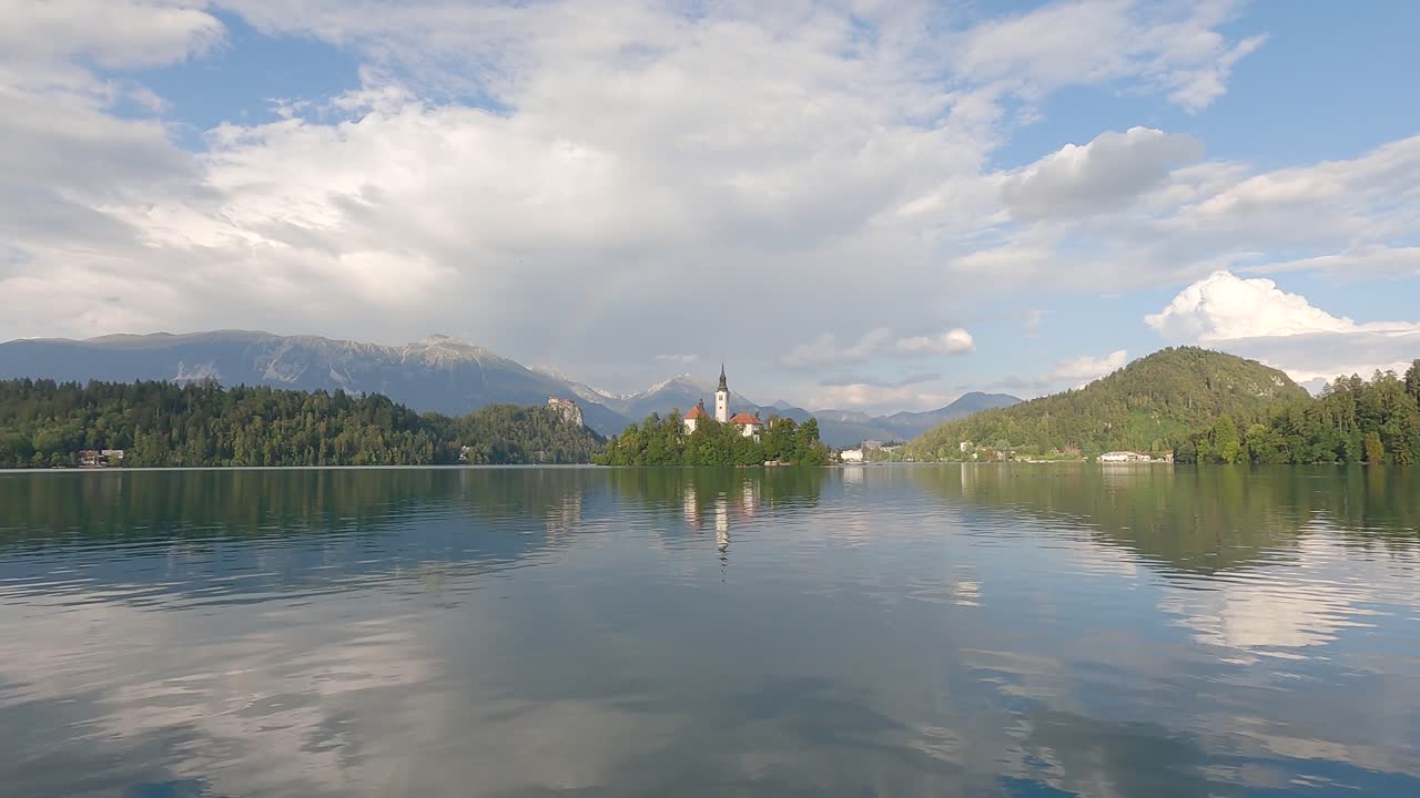 Bleder See mit einer Insel in Slowenien